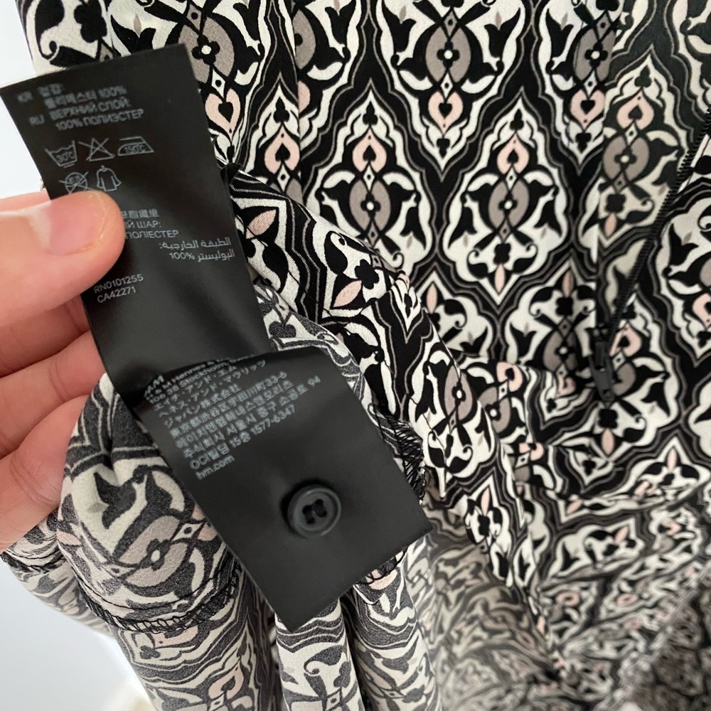 H&M | Patterned dress - Picture 10 of 10
